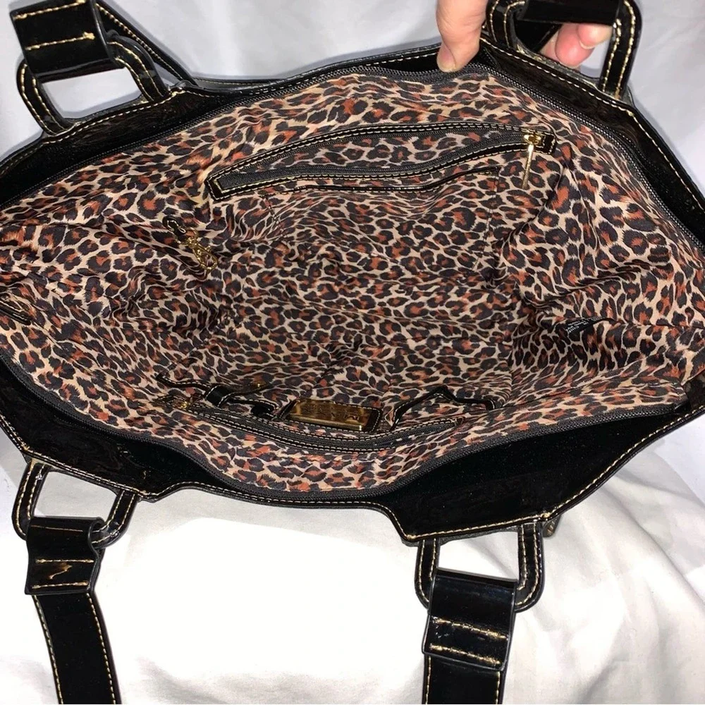 Maxx New York gorgeous faux